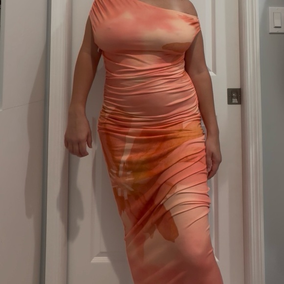 NTW SHEINBAE Bold Orange Fashion Piece - Picture 2 of 8